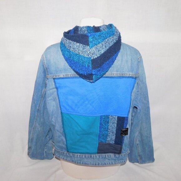OOAK Hip Chick Design Womens XL Upcycled Blue Denim Jean Jacket Patch Work - Picture 9 of 10